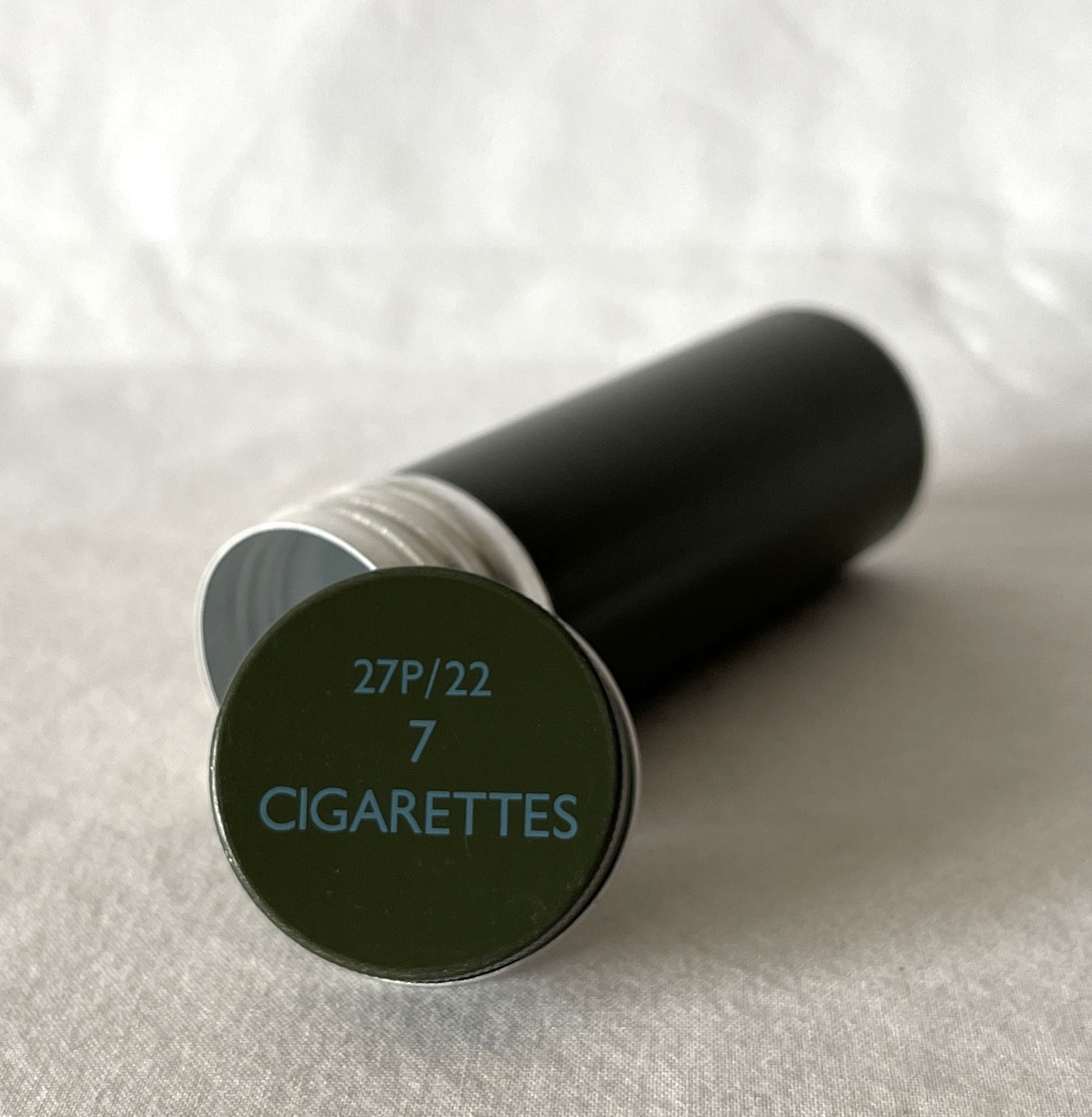 Vintage 70s Army Militaria Cigarette Ration Tube 27P/22 Beadon Tropical Survival