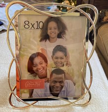 Beautiful Romantic Gold 8 X 10 picture photo Frame with 20 Rhinestones