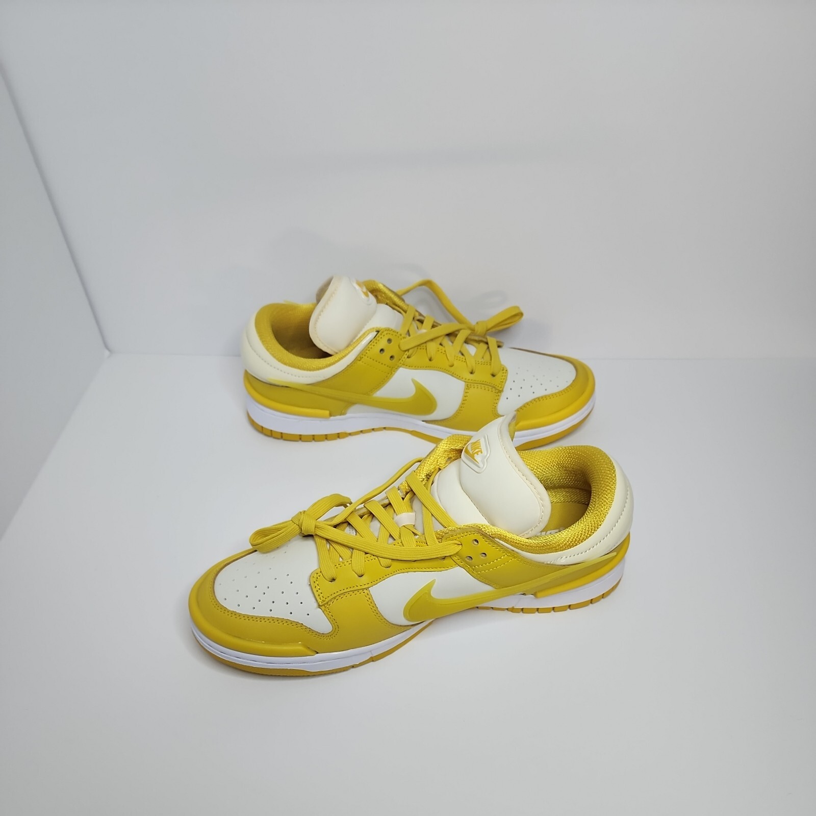 Size 11.5 - Nike Dunk Twist Low Vivid Sulfur W image 2