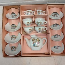 Vintage Miniature Porcelain 16 Piece Tea Set Toy China Made in Japan