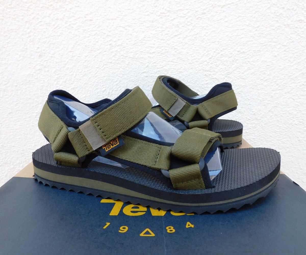 TEVA OLIVE UNIVERSAL TRAIL STRAPPY HIKING SANDALS MENS US 11 ADJUSTABLE EUC 25eb5d1b-24ac-4f79-a84b-  main image 3