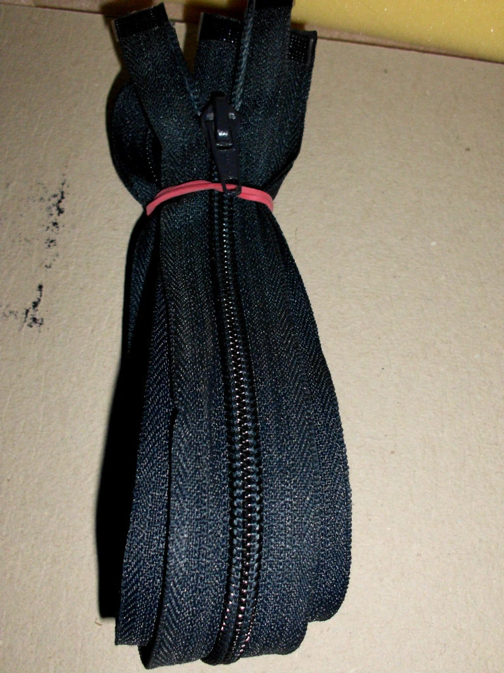 1 Stück Teilbare Reißverschluß 140 cm Farbe Dunkelblau von CHIQ (SPDBL140