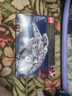 LEGO Star Wars: Millennium Falcon (75257) 1