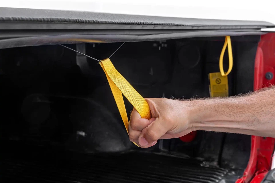 Cubierta de cama enrollable suave Rough Country para Chevy/GMC 1500 14-18 | 6'7" - 42214650 Foto 2 de 4