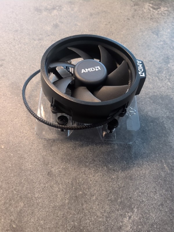 AMD Wraith Stealth Ryzen Fan and Heatsink 712-000046 Rev D