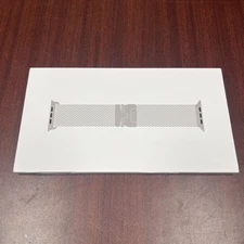 Apple Watch 49mm Natural Titanium Milanese Loop L 