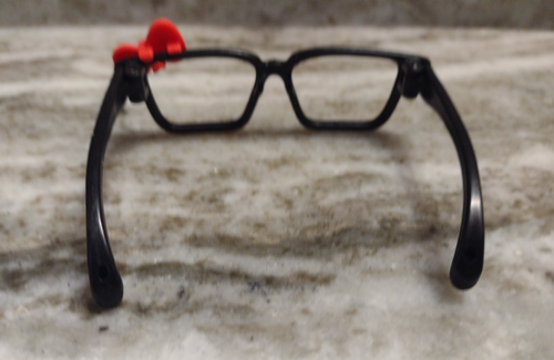 My Life As 18" Poseable Hello Kitty Puppe Zubehör NUR BRILLE G11 - Bild 4 von 8