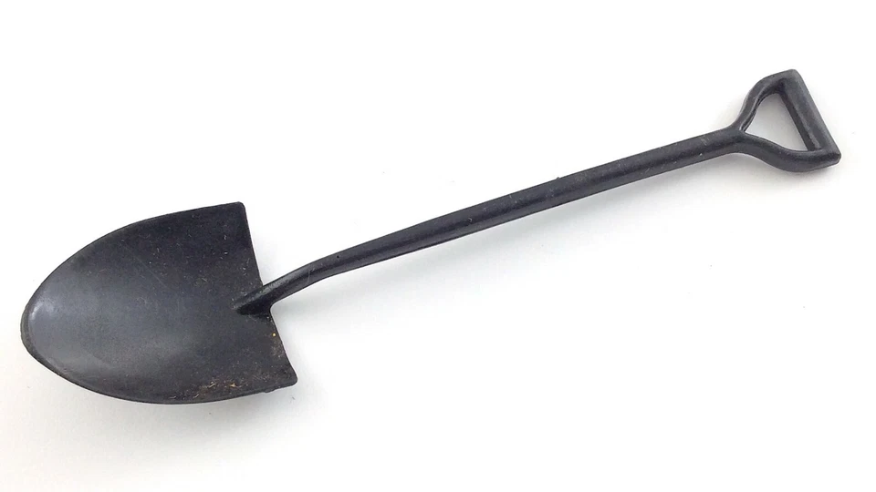 Vintage Big Jim Mattel Action Figure Accessories Lot Camping Tools Boots T477 - Image 3 of 4