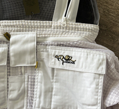 Air Mesh Ventilated Beekeeping Jacket | Two Hoods (Fencing and Round Brim) XXS - Picture 2 of 8