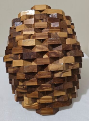 1970's Handmade Abstract Geometric inter-weavings Wood Basket,Brutalist era - Picture 10 of 13