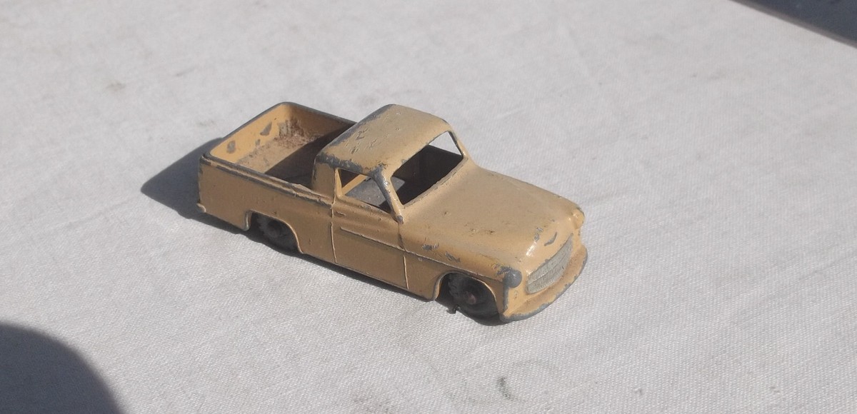 MATCHBOX 　No.50 COMMER PICK-UP MK Ⅷ s-l1200.jpg