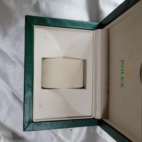 Rolex Watch Box 39141 Green Box SA Geneve Suisse Used 5x7x3 Inches - Picture 17 of 20