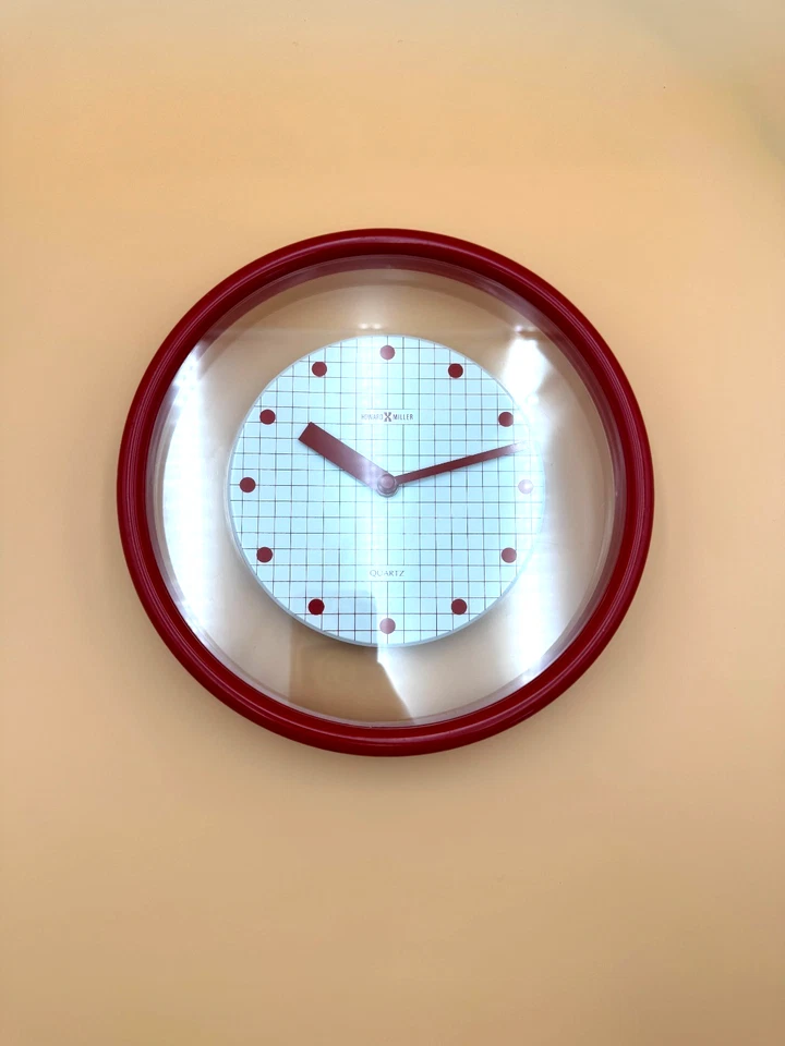 Vintage Howard Miller Postmodern Wall Clock Memphis Floating Check Face Red Rim - Image 2 of 4