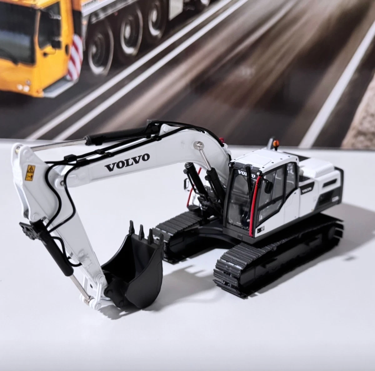 Las mejores ofertas en Volvo WSI 1:50 vehículos diecast y de