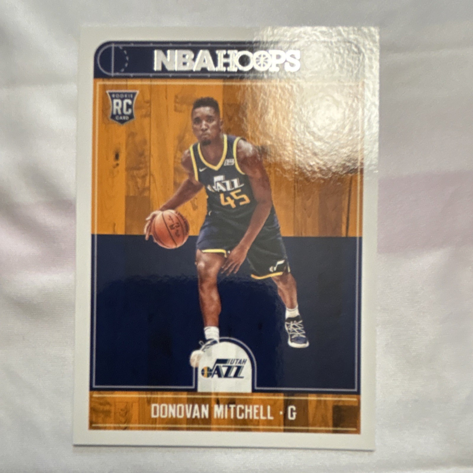 Panini 2017-18 NBA Hoops Donovan Mitchell Rookie Base #263 Utah Jazz