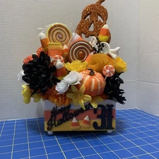 Halloween Candy Corn Lollipops Small Wood Crate Tiered Tray Florals Pumpkins New