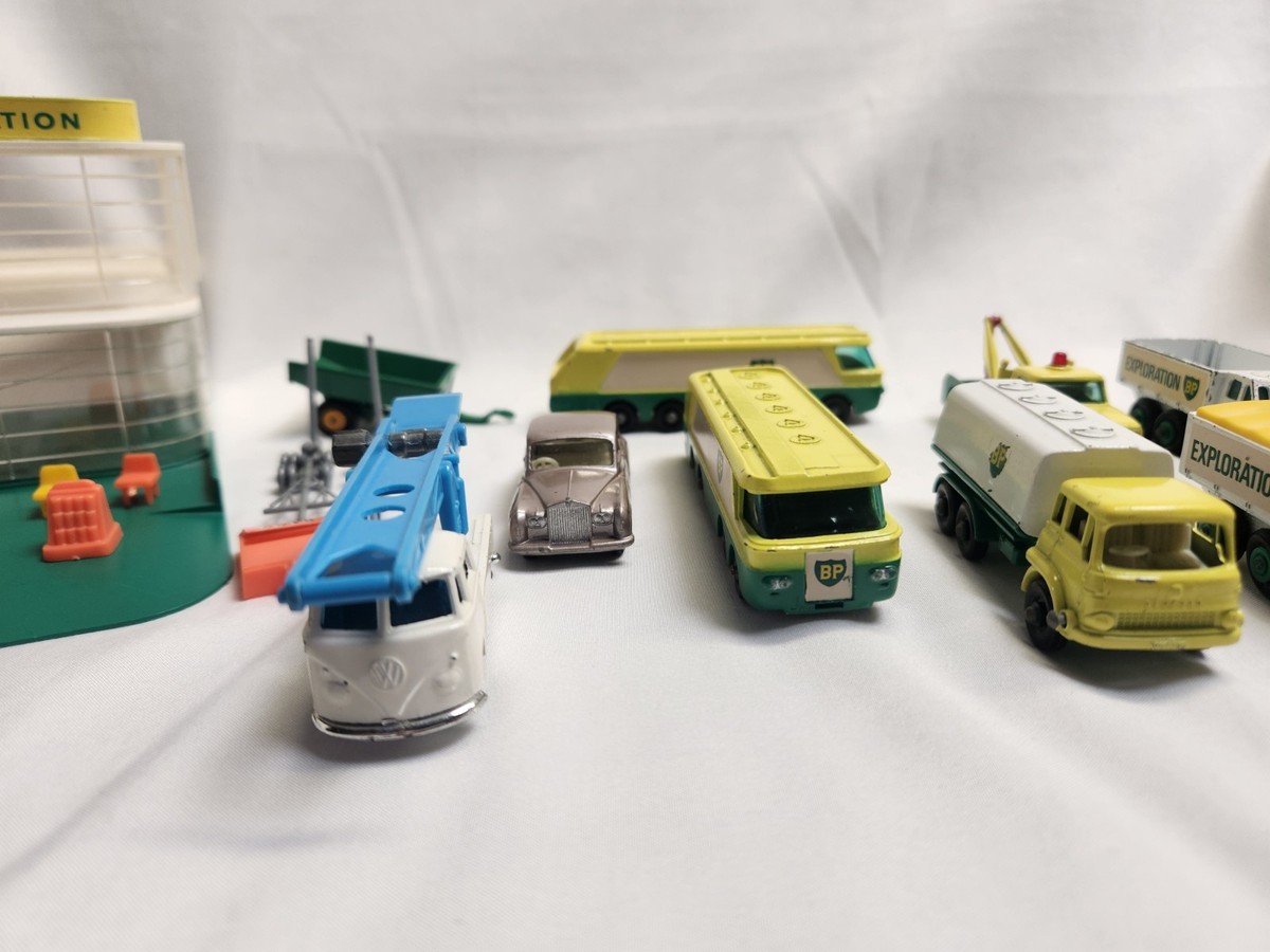 マッチボック　レズニーBPサービスステーション ビンテージ VINTAGE Matchbox Lesney MG1 BP Service Station Original with