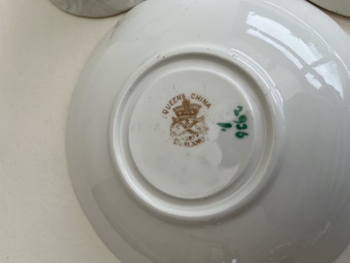 ANTIQUE QUEENS CHINA CUP SAUCER & TEAPLATE TRIO - GREAT CONDITION - Picture 10 of 10