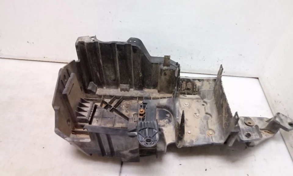 Лоток аккумулятора в сборе для Jeep JK Wrangler 3,8 л 55395524 2007-2011 143874 - Изображение 2 из 4