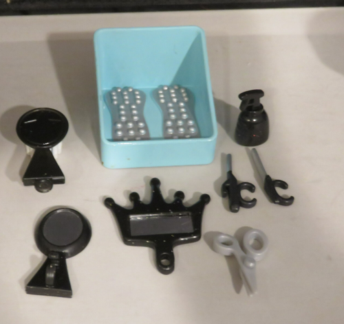 Bratz Doll Stylin Salon N Spa misc accessories - Picture 2 of 2