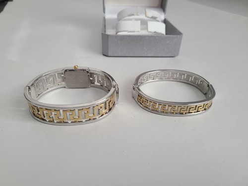 Reloj Gloria Vanderbilt Tono Plata Cuarzo Bisagras Con Pulsera, Batería Nueva - Imagen 5 de 19