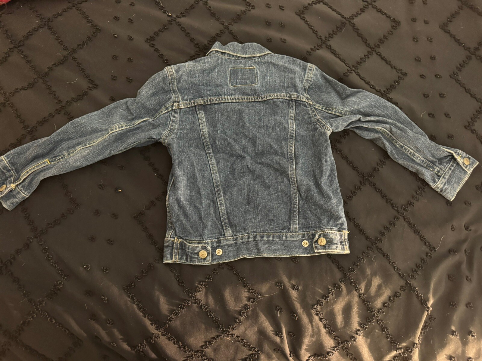 Picture 2 of 3