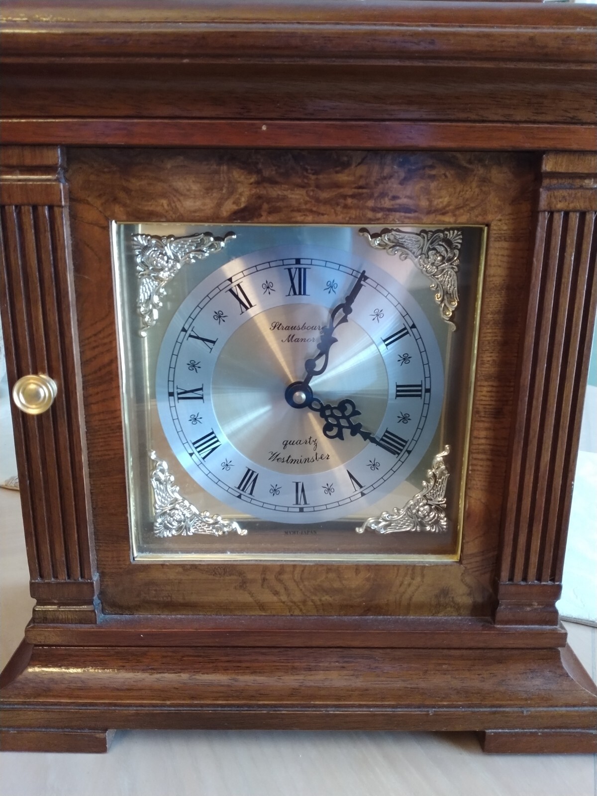 STRAUSBOURG MANOR CLOCK CHIME QUARTZ WESTMINSTER HOME OFFICE