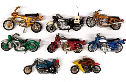 8 VINTAGE HOTWHEELS RRRUMBLERS & ZYLMEX DIECAST TOY MOTORCYCLES RIP SNORTER