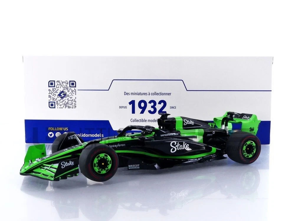 Modèle réduit F1 Stake C44 Bottas 1/18 parfait pour déco bureau