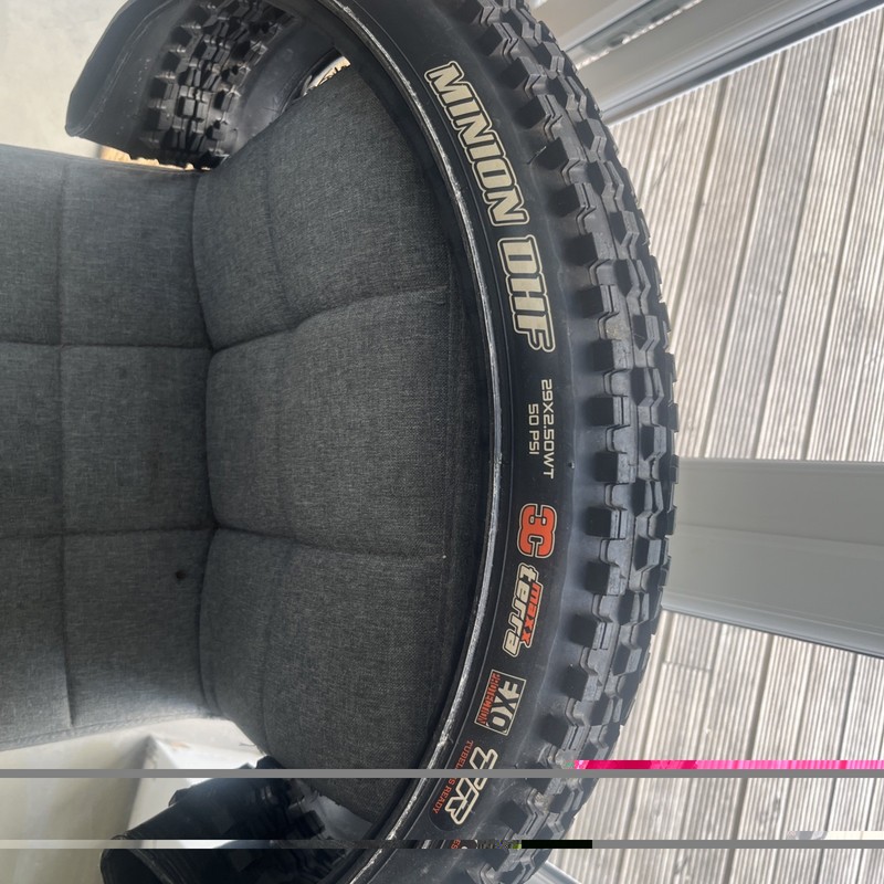 Maxxis Minion DHF 29x2.5