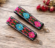 Wristlet Key Fob, Floral pattern keychain, Boho Eco Fashion Key Ring