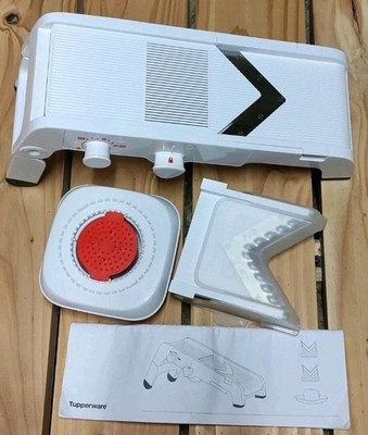 Tupperware Gemüsehobel V-Hobel Küchenhobel   Mandoline inkl. Anleitung & Zubehör
