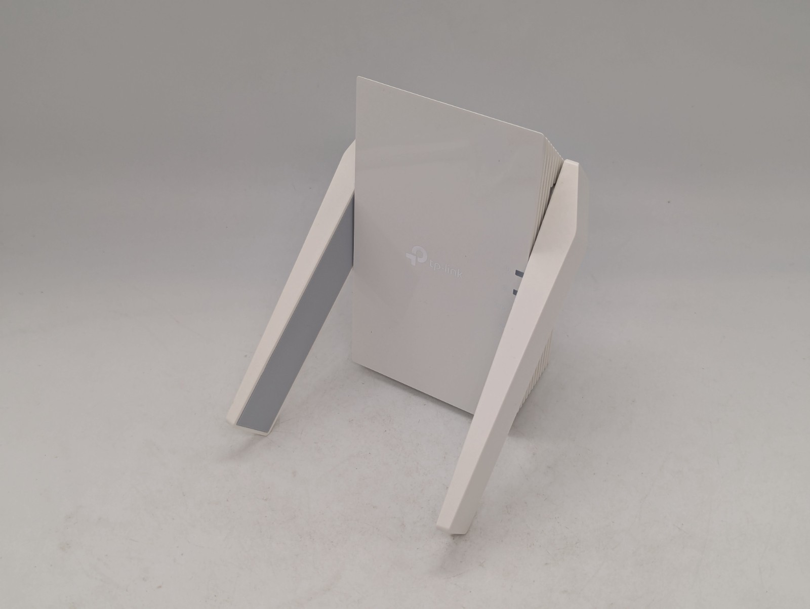 TP-Link RE705X WiFi 6 AX3000 extender booster external antennas internet gigabit