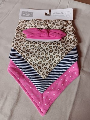 Hudson Baby Infant Girl Cotton 3 Bibs Pink/ White And 2 Heeadbands Pack NWT