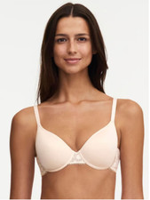 Chantelle 32D Day to Night Smooth Customer Fit T-Shirt Bra NWOT 15F60 Nude Blush