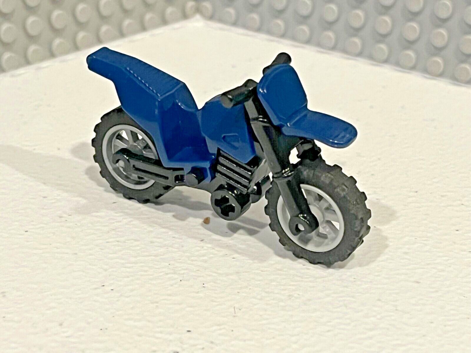 Lego Motorcycles and Minifigures: Police Dirt Bike Sport Cruiser ATVs - ! NEW !