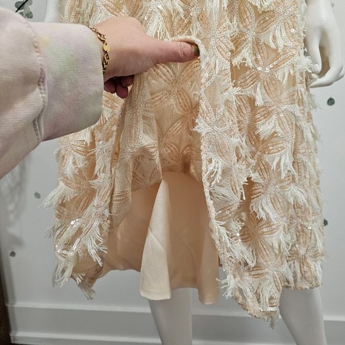 Nuevo sin etiquetas Vestido Dress the Population Lentejuelas Flecos Talla XS Crema - Imagen 7 de 11