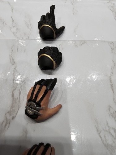 Hot Toys Hawkeye Avenger Endgame MMS 1/6 Scale Hand Glove Set ONLY 4 Toy Figure - Picture 6 of 11
