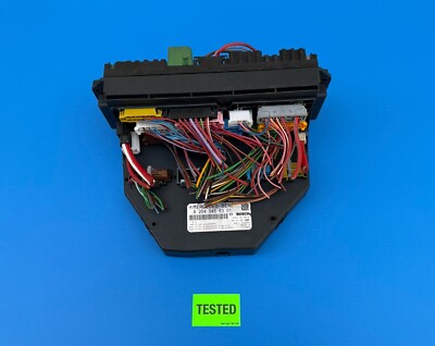 08-09 Mercedes W204 C300 C350 Front SAM Module Fuse Box / A 204 545 63 01 OEM