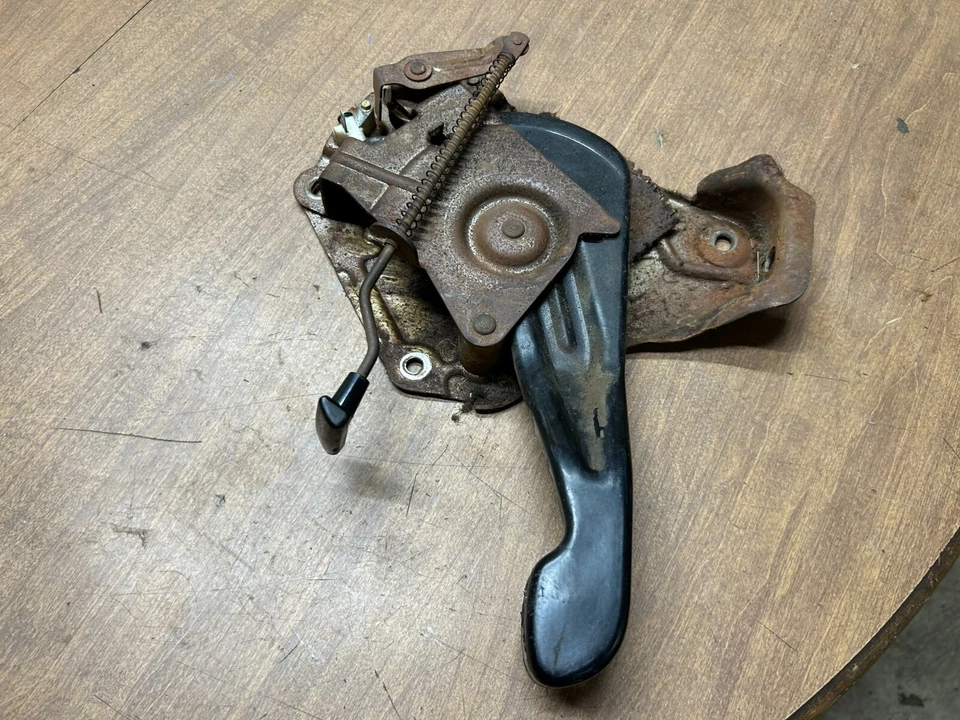 92-96 福特 F-150 F-250 F-350 野马停车电动制动踏板 - F4TZ-2780-B — 第 4/4 张图片