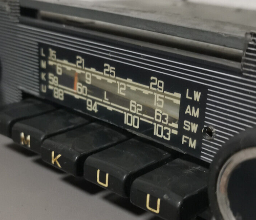 Altes Autoradio Becker Europa LMKU Oldtimer ohne OVP als Ersatzteil - Bild 15 von 22
