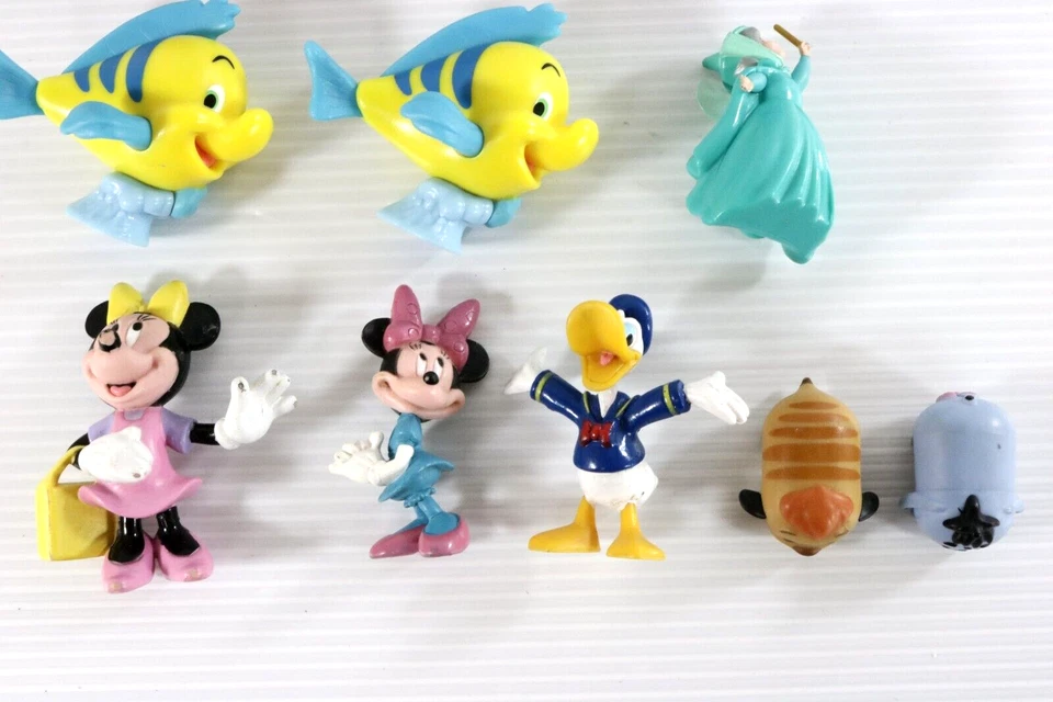 Lote de 11 Figuras Disney Juguetes Mickey Minnie Donald Nemo Reina Arianna Tsum Tsum Foto 4 de 4