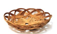 Wicker Basket Bowl Open Weave Rattan Scalloped 12" Round