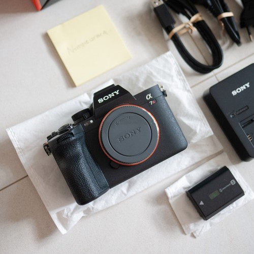 Sony A7R V 61MP Full-Frame Camera A7R5 ILCE7RM5 Boxed A1 Shutter Count 688 Only - Picture 23 of 24