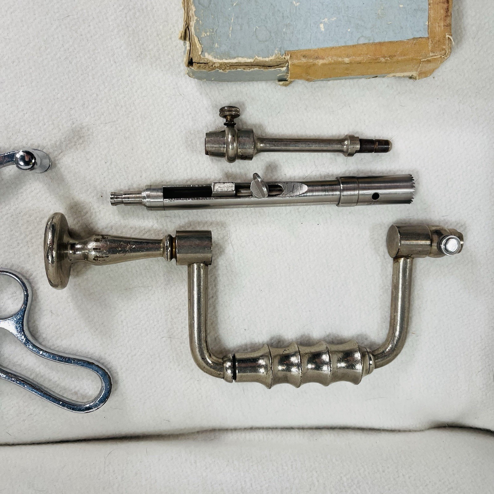 Antique Vtg Set4 Hudson Brace Surgical Skull Hand Drills W/ Drill Bits