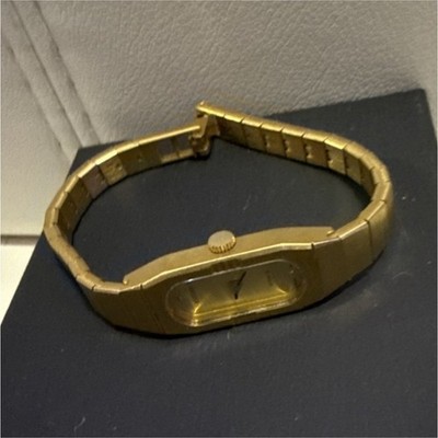 Rectangle Analog Wristwatch Gold Metal Case Gold Dial Bracelet Band Stick Index 