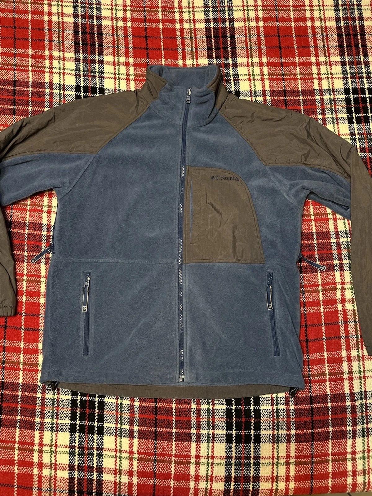 vintage Columbia fleece jacket Full Zip Size M Color Blue & Gray
