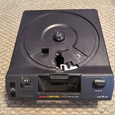 Kodak Carousel 4400 Slide Projector - 140 Transvue trays Tested