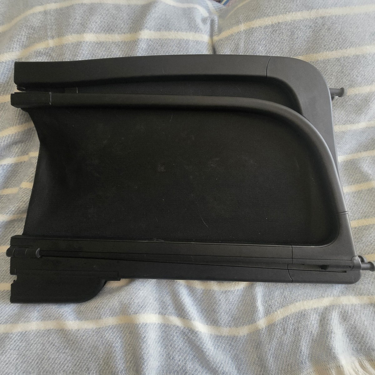 Mini Cooper F57 Convertible Windscreen Wind Deflector Screen
