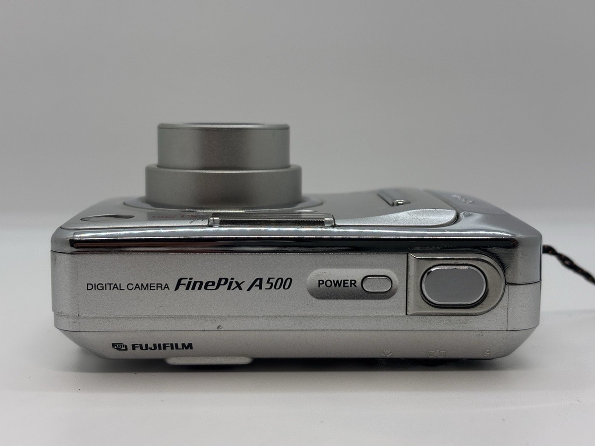 Fujifilm FinePix A500 Compact Digital Camera 5.1MP 3x Zoom AA From